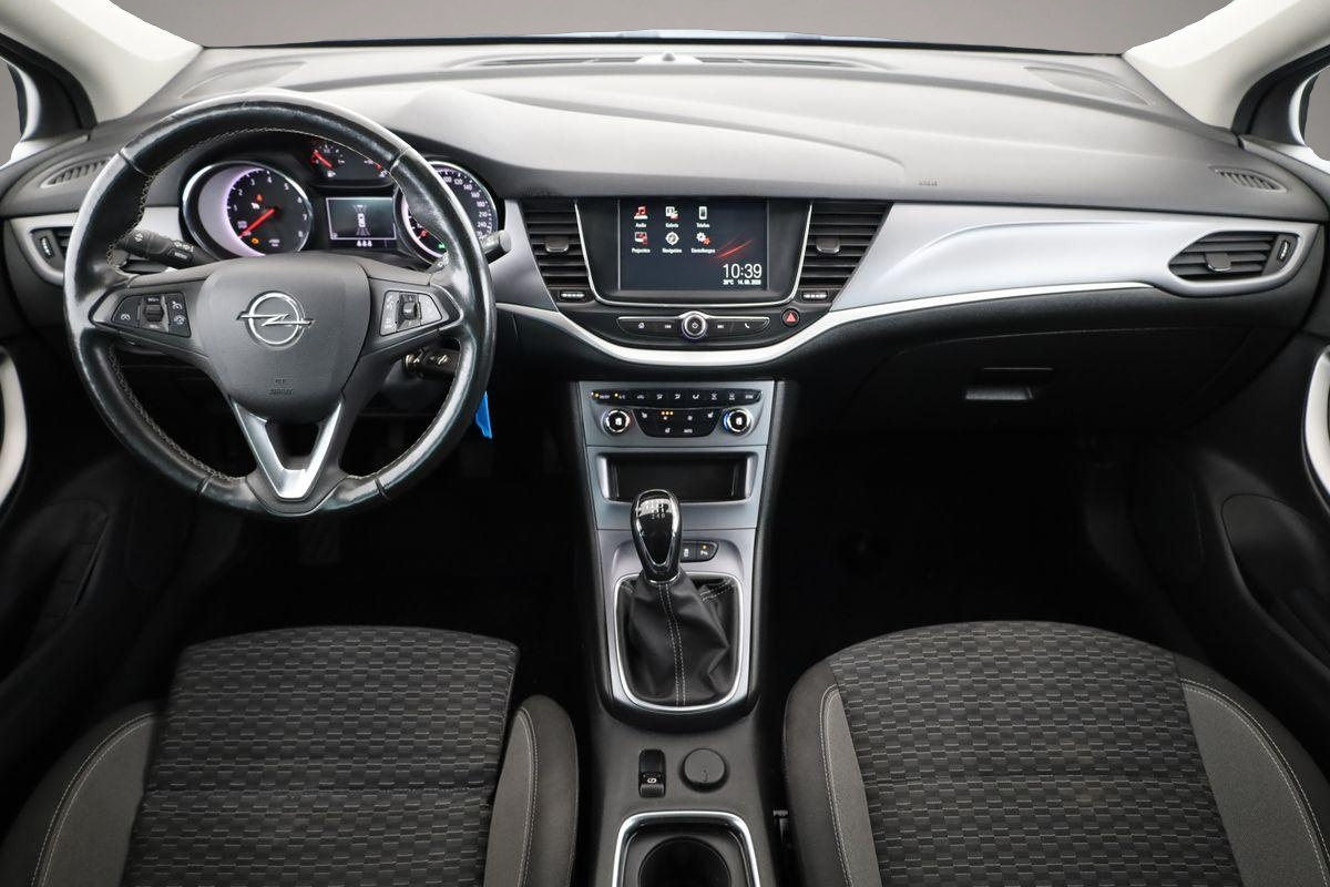 Opel Astra (03/2021, Benzin)
