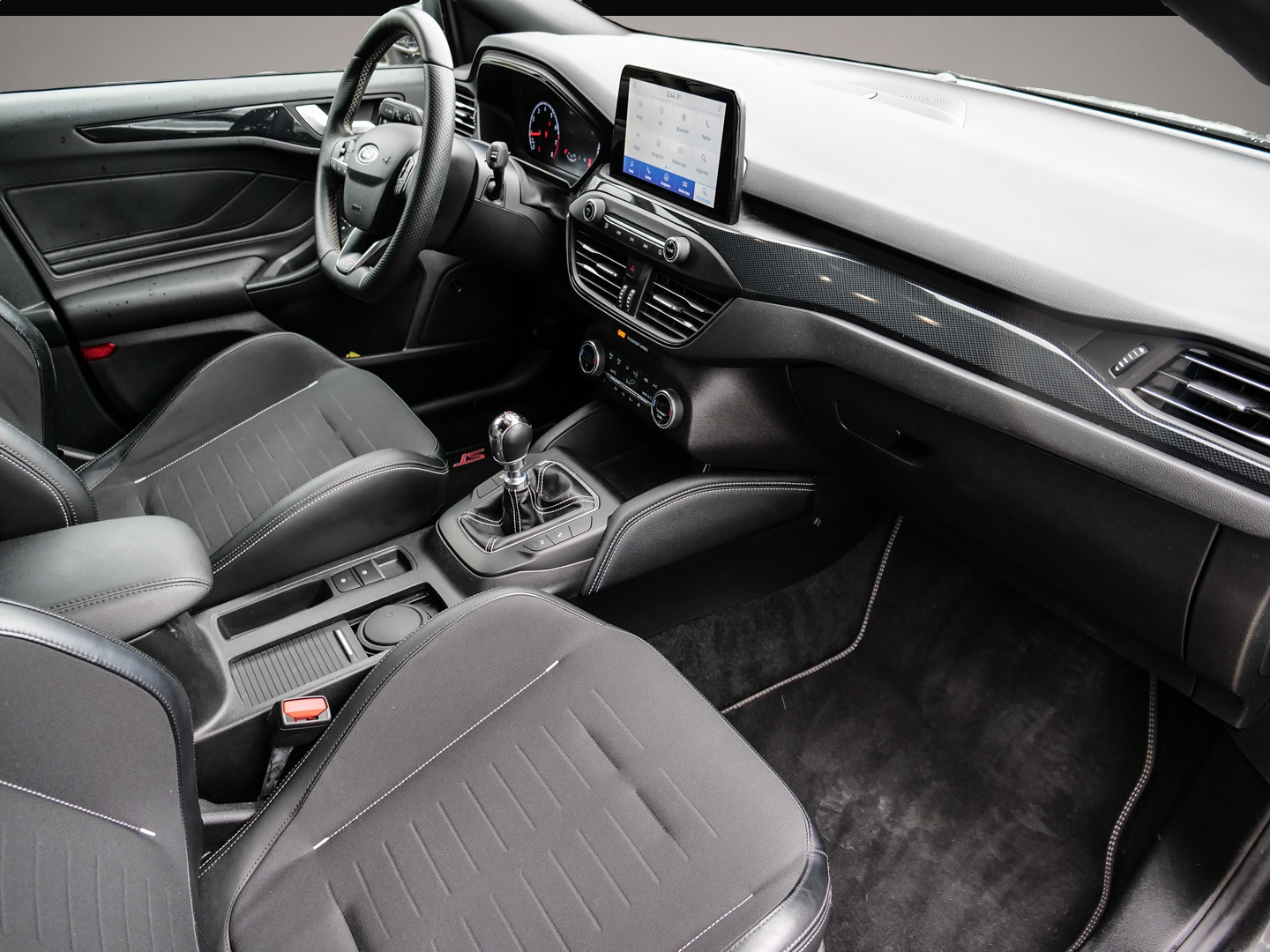 Ford Focus (06/2020, Benzin)