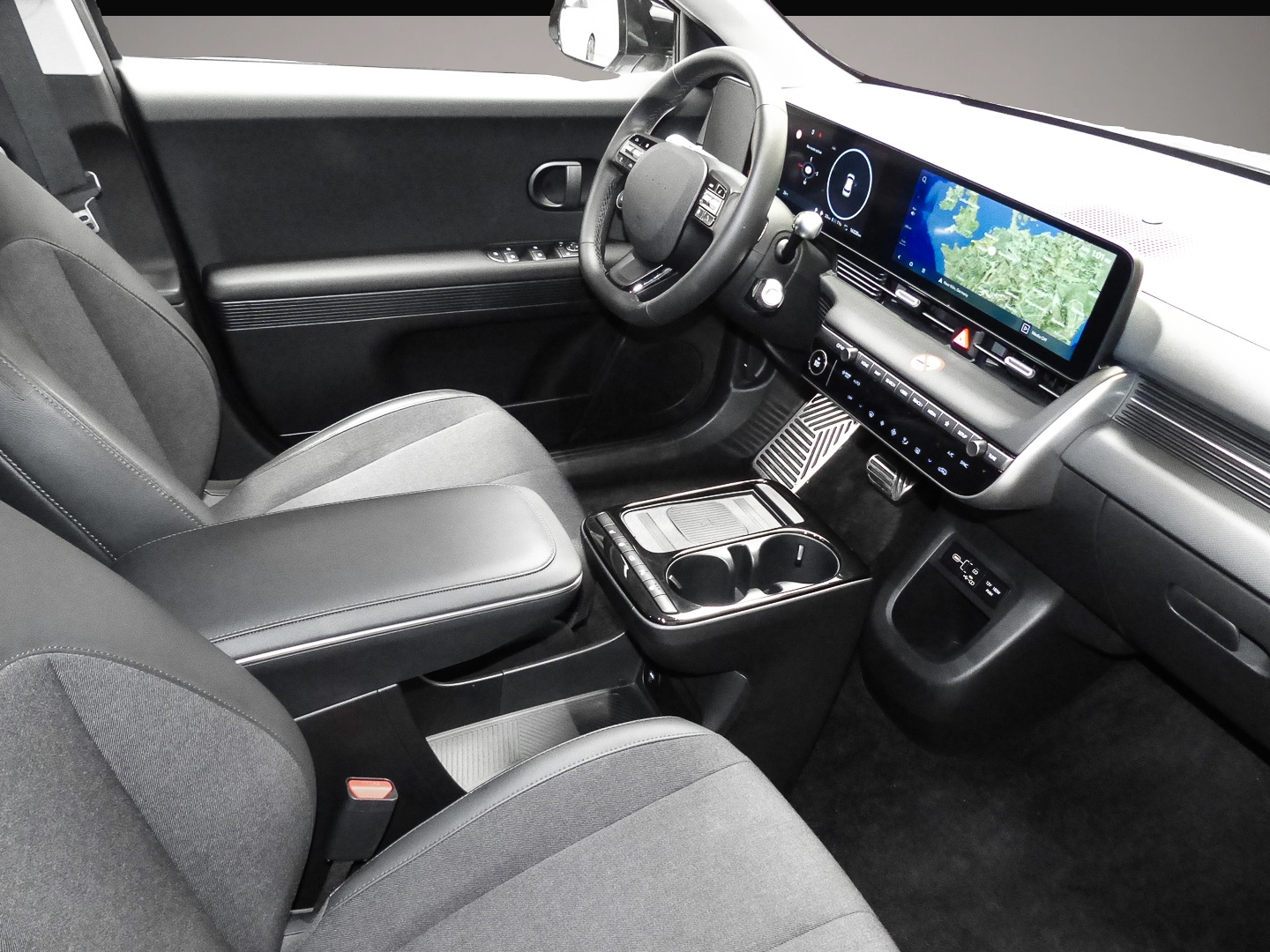Hyundai IONIQ 5 (11/2025, ELECTRIC)