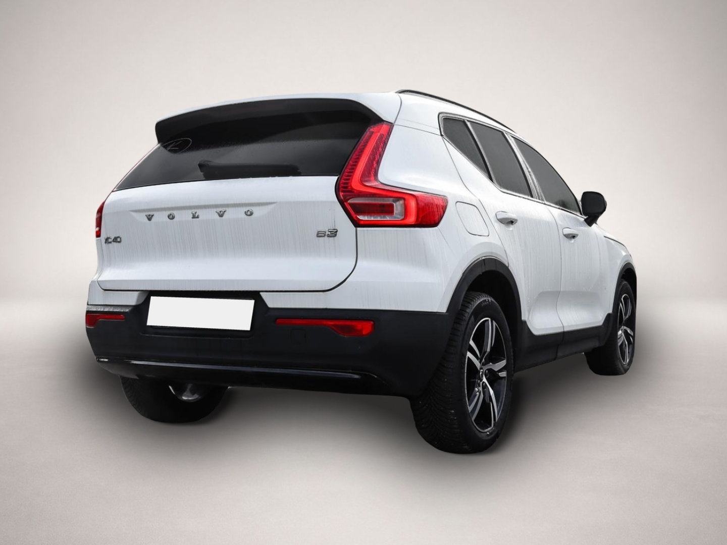 Volvo XC40 (11/2023, Benzin)