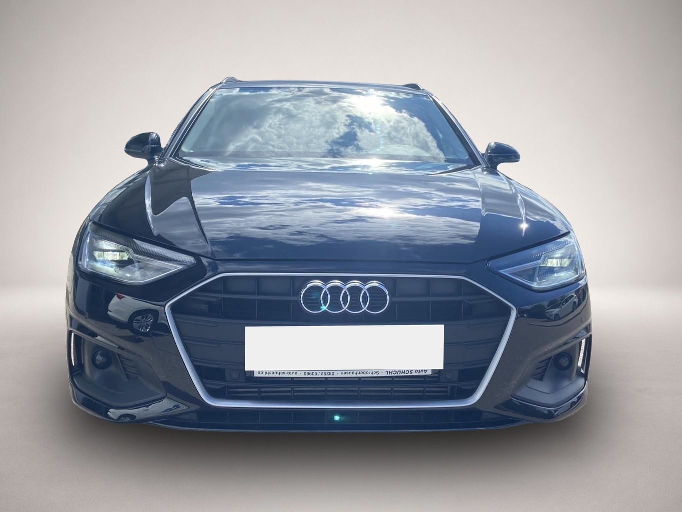 Audi A4 (05/2022, )