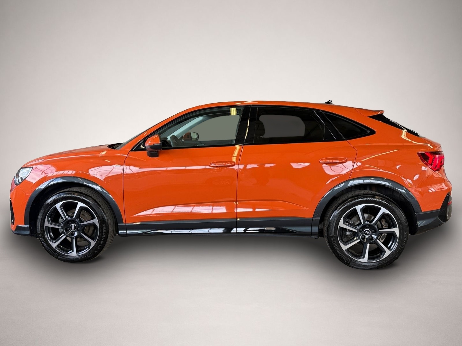 Audi Q3 (10/2025, )
