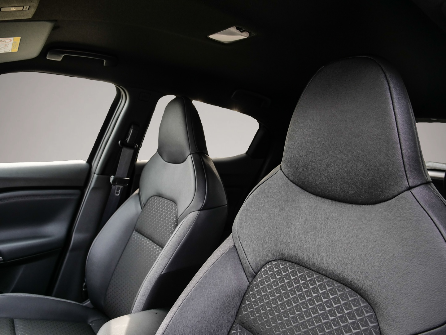 Nissan Juke, image 5 of 6