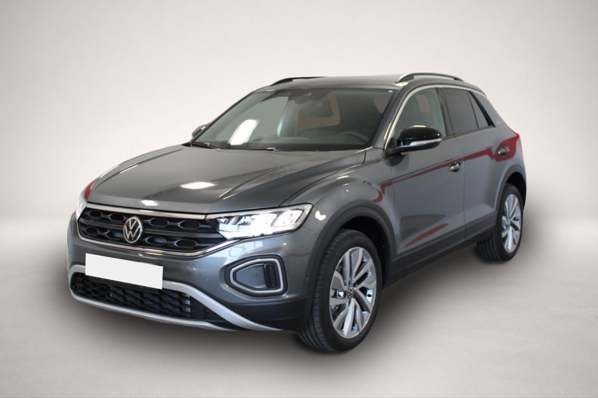 Volkswagen T-Roc (08/2025, Benzin)
