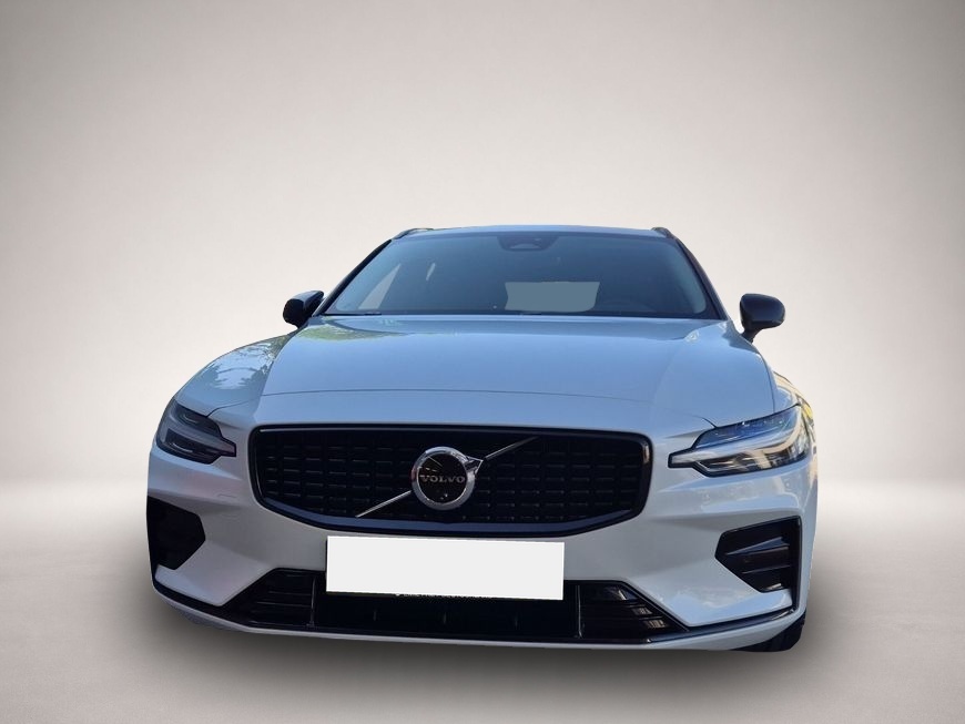 Volvo V60 (09/2025, Benzin)
