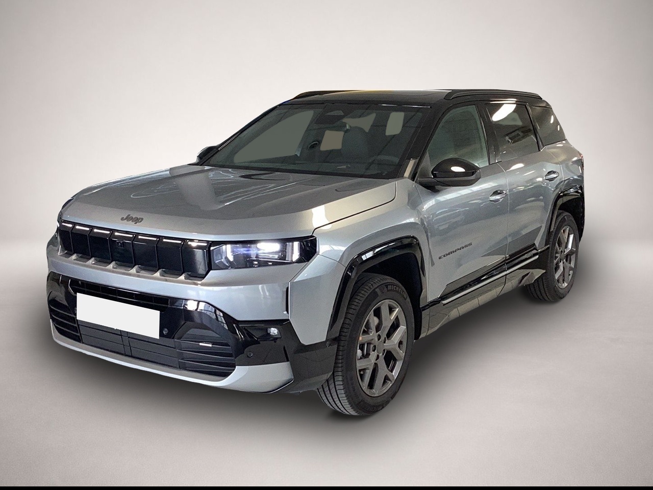Jeep Compass (02/2026, Benzin)