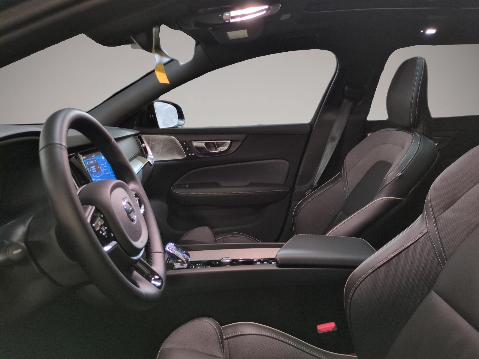 Volvo V60 (04/2024, Benzin)