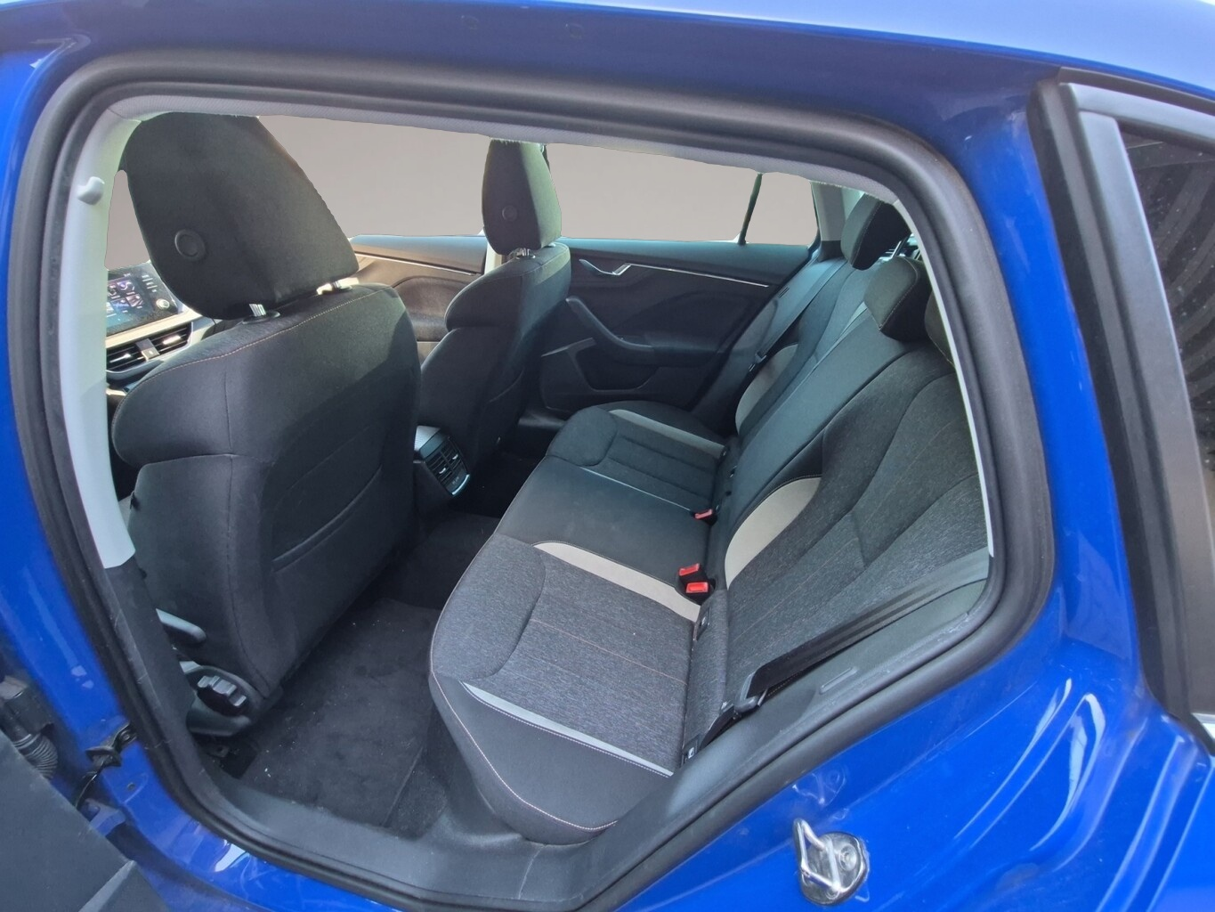 Skoda Scala (04/2021, Benzin)