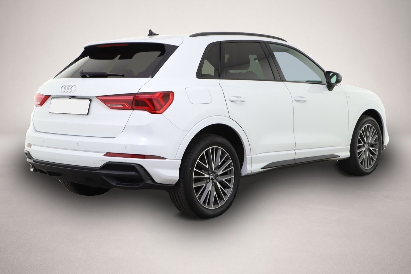 Audi Q3 (09/2021, Hybrid (Benzin/Elektro))