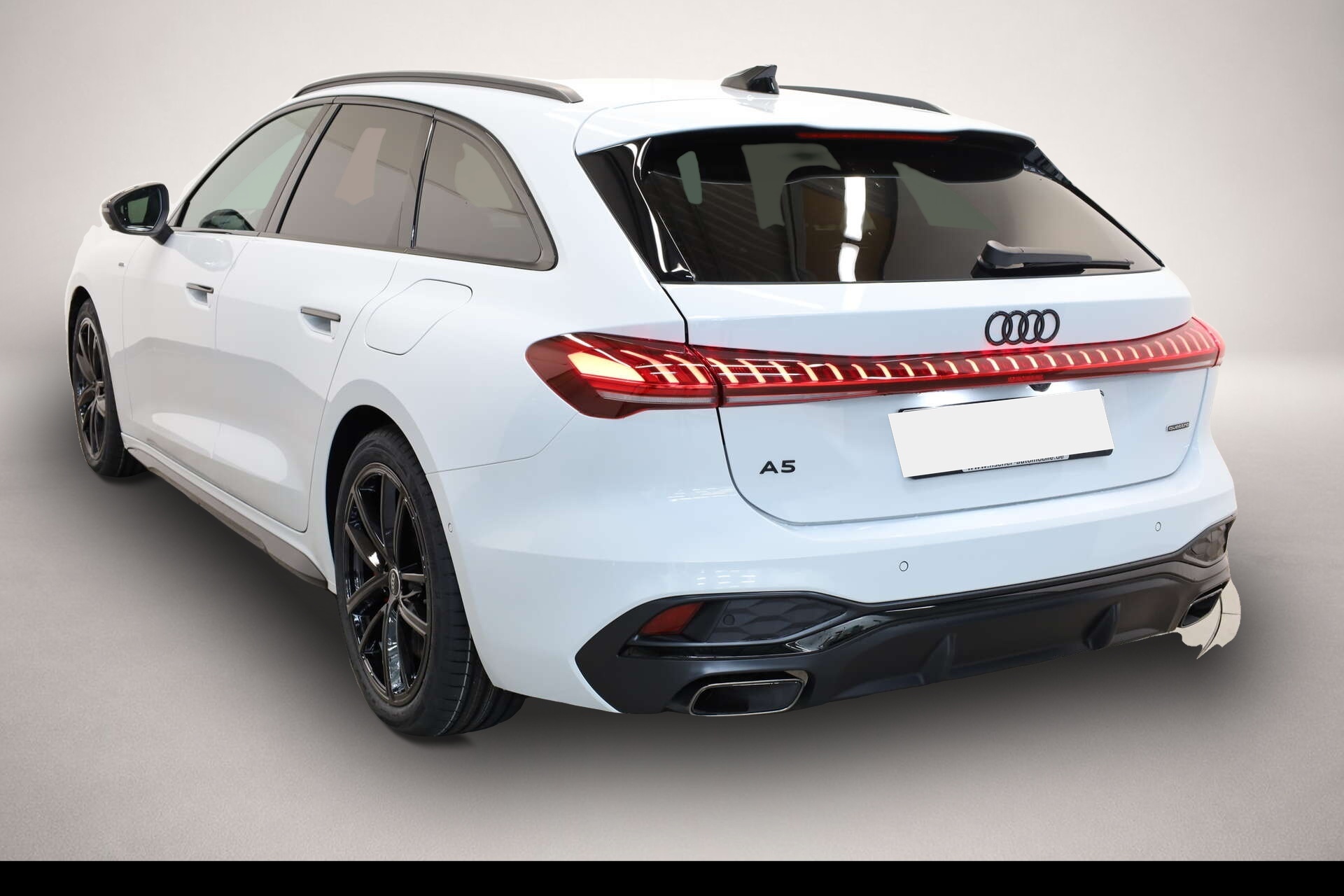 Audi quattro (10/2025, Hybrid (Benzin/Elektro))