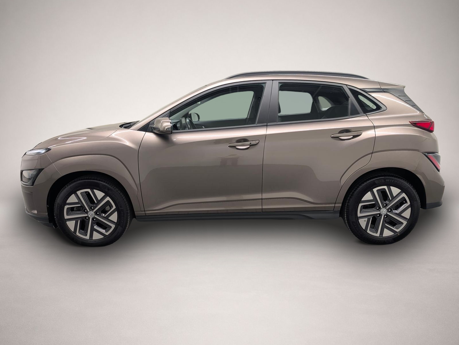 Hyundai KONA (02/2022, ELECTRIC)