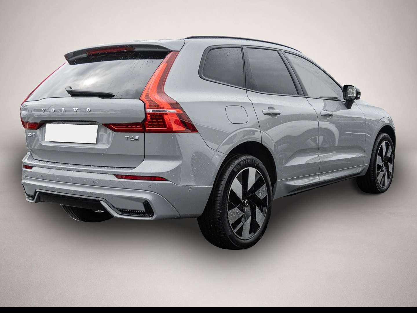 Volvo XC60 (08/2025, Hybrid (Benzin/Elektro))