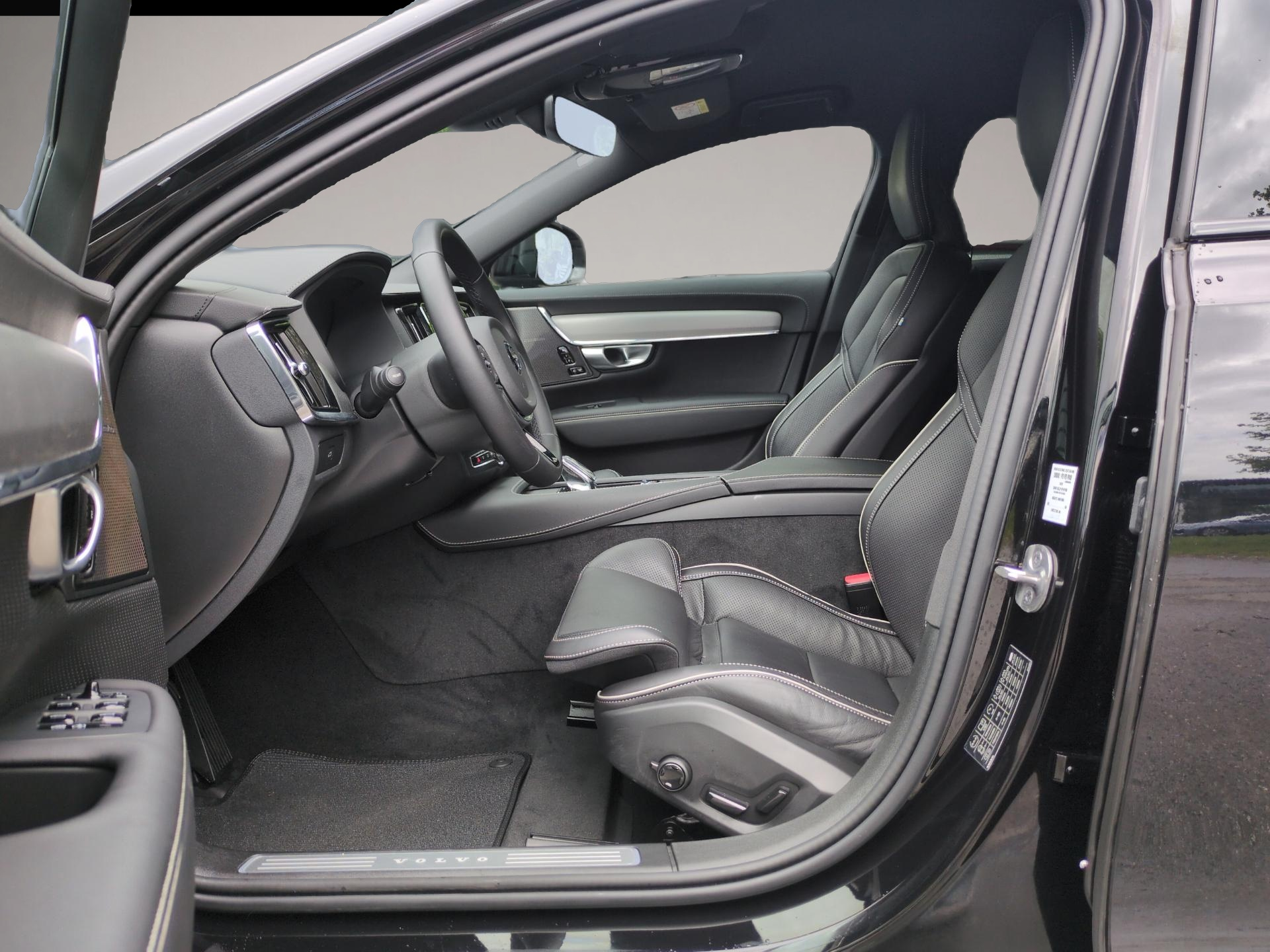 Volvo V90 Cross Country (06/2024, Diesel)