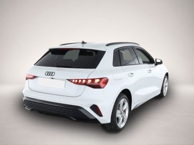 Audi A3 (12/2025, Hybrid (Benzin/Elektro))