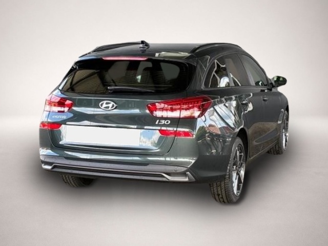 Hyundai i30 (12/2025, Benzin)