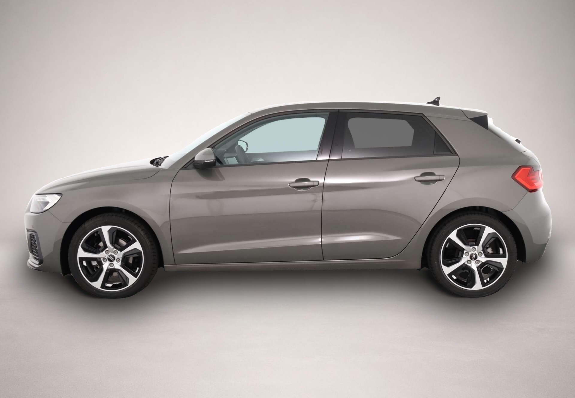 Audi A1 (09/2025, Benzin)