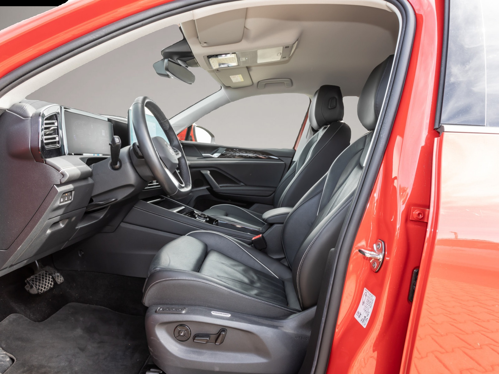 Volkswagen Tiguan (08/2024, Benzin)