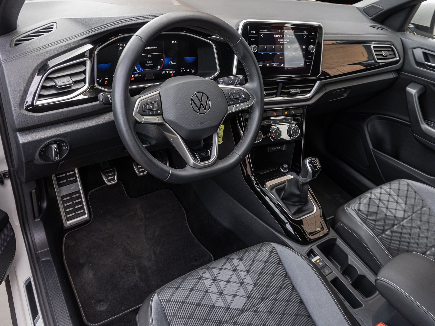 Volkswagen T-Roc (04/2024, )