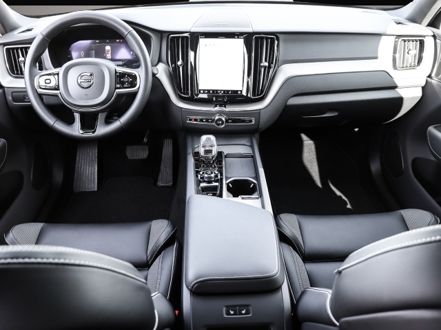 Volvo XC60 (03/2024, Hybrid (Benzin/Elektro))