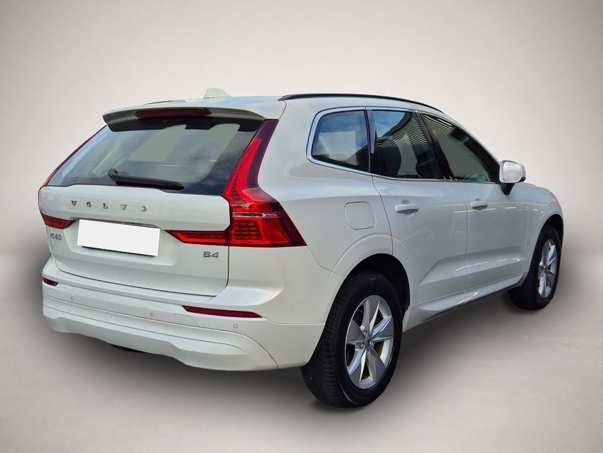 Volvo XC60 (10/2023, Benzin)
