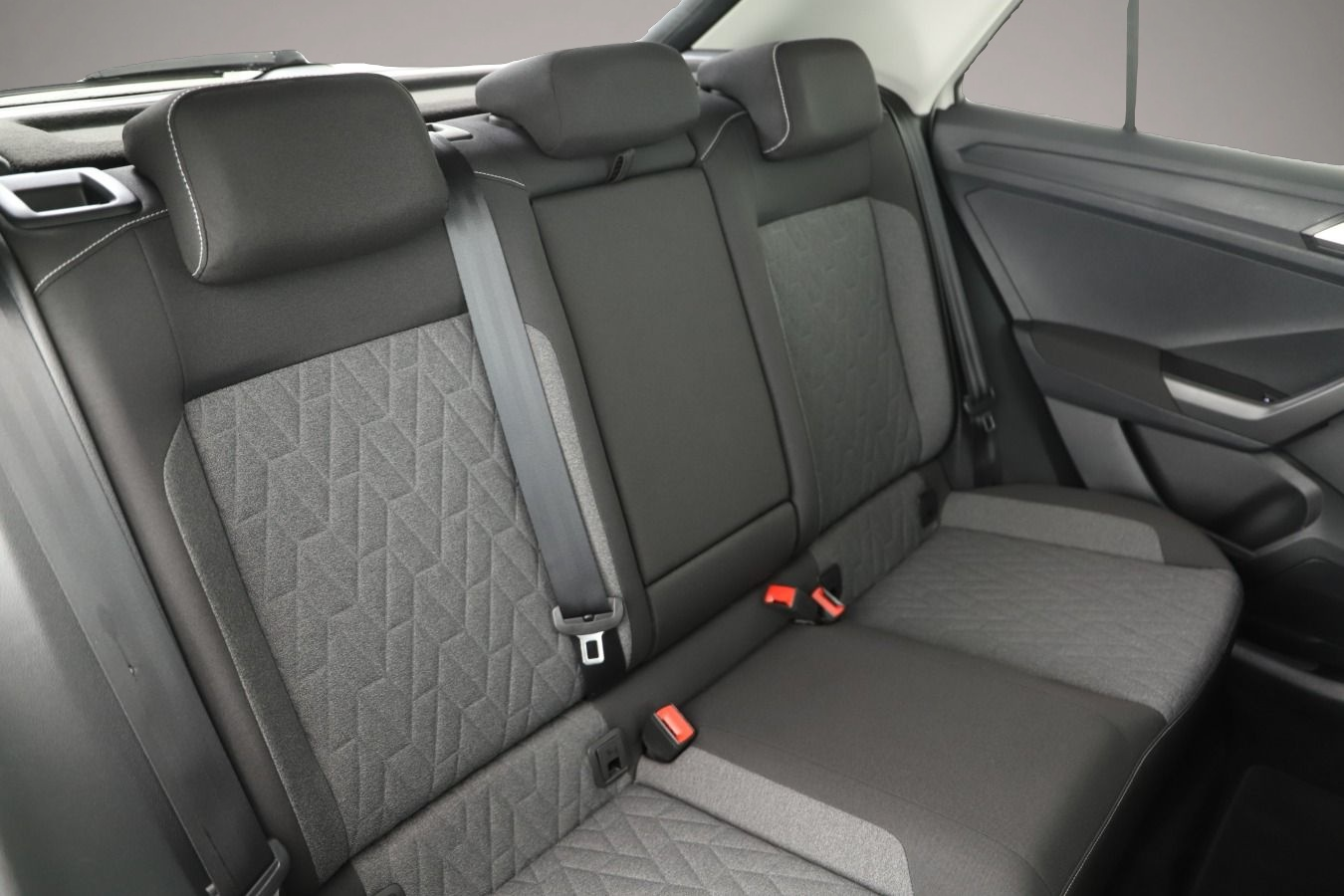 Volkswagen T-Roc (03/2023, Diesel)