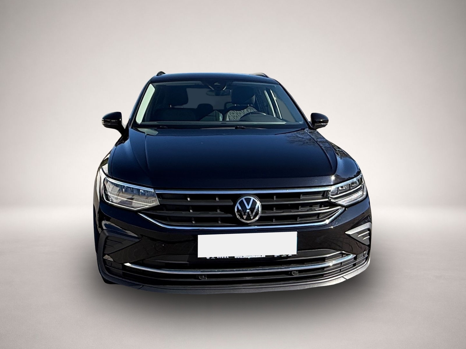 Volkswagen Tiguan (02/2021, Benzin)