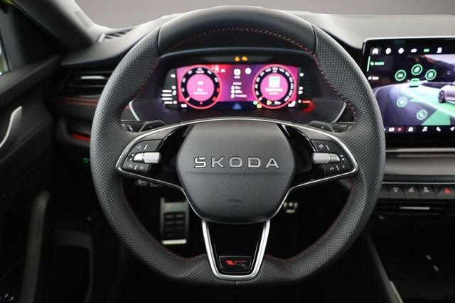 Skoda Octavia (03/2026, Benzin)