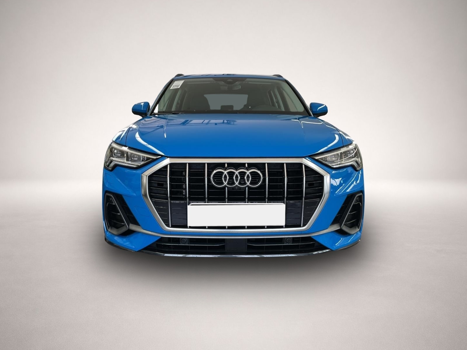 Audi Q3 (08/2020, Benzin)