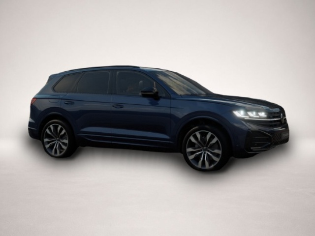 Volkswagen Touareg (12/2025, )