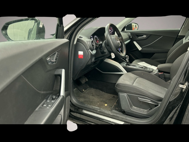 Audi Q2 (10/2019, Benzin)