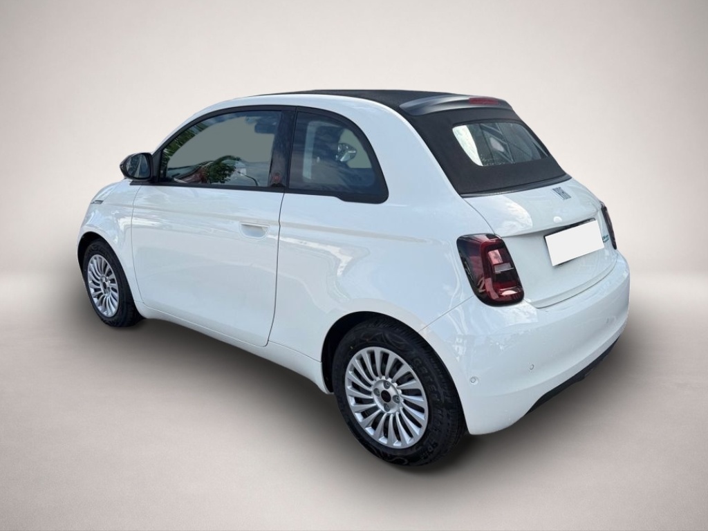 Fiat 500e (05/2025, ELECTRIC)
