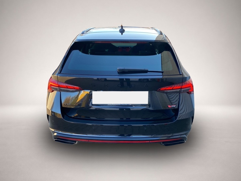 Skoda Octavia (06/2025, Benzin)