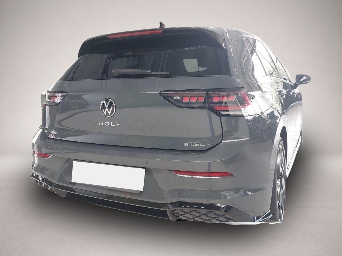 Volkswagen Golf (06/2026, Benzin)