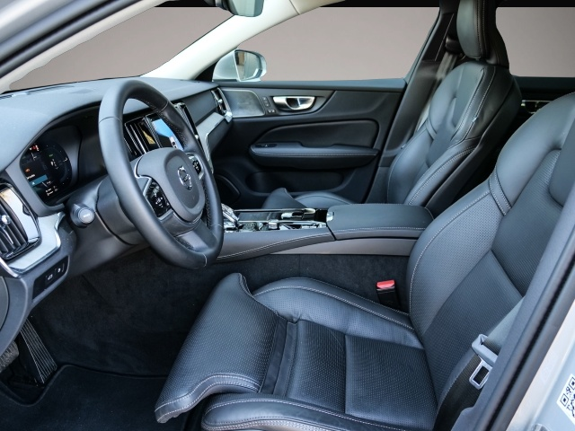 Volvo V60 (06/2025, Hybrid (Benzin/Elektro))