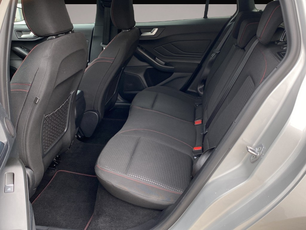 Ford Focus (11/2024, Benzin)