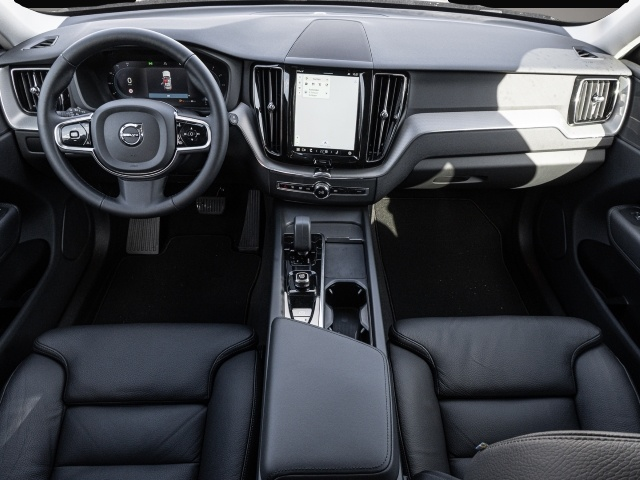 Volvo XC60 (12/2023, Diesel)