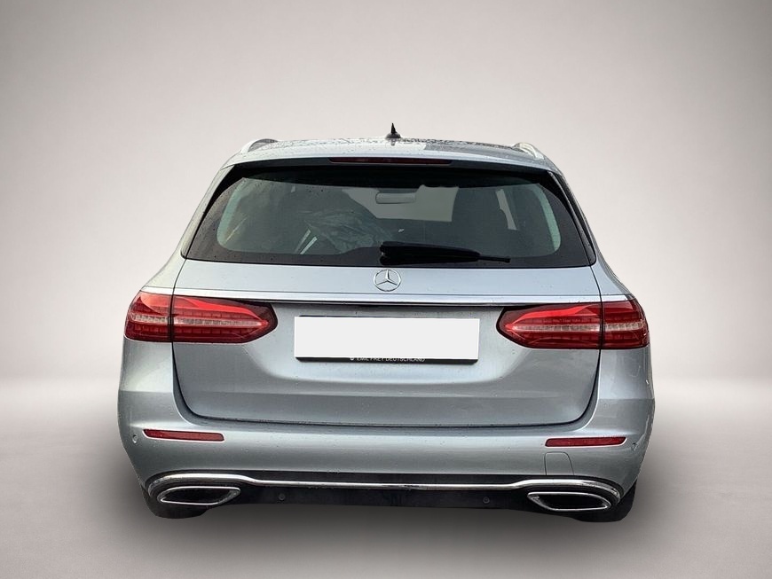 Mercedes-Benz E 220 (03/2021, Diesel)