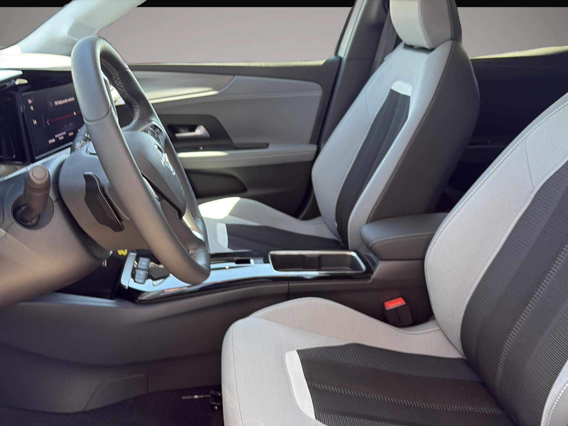 Opel Mokka (08/2023, Benzin)