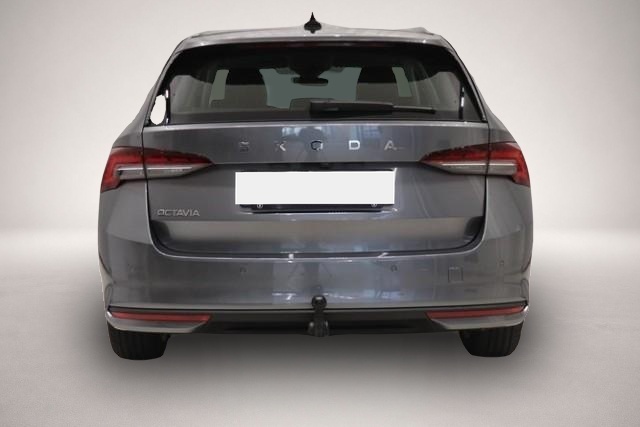 Skoda Octavia (, Benzin)