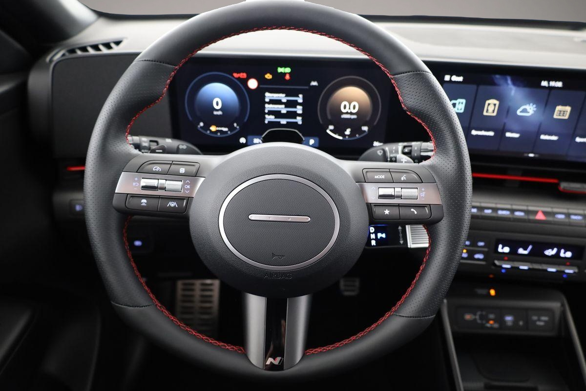 Hyundai KONA (08/2026, Benzin)