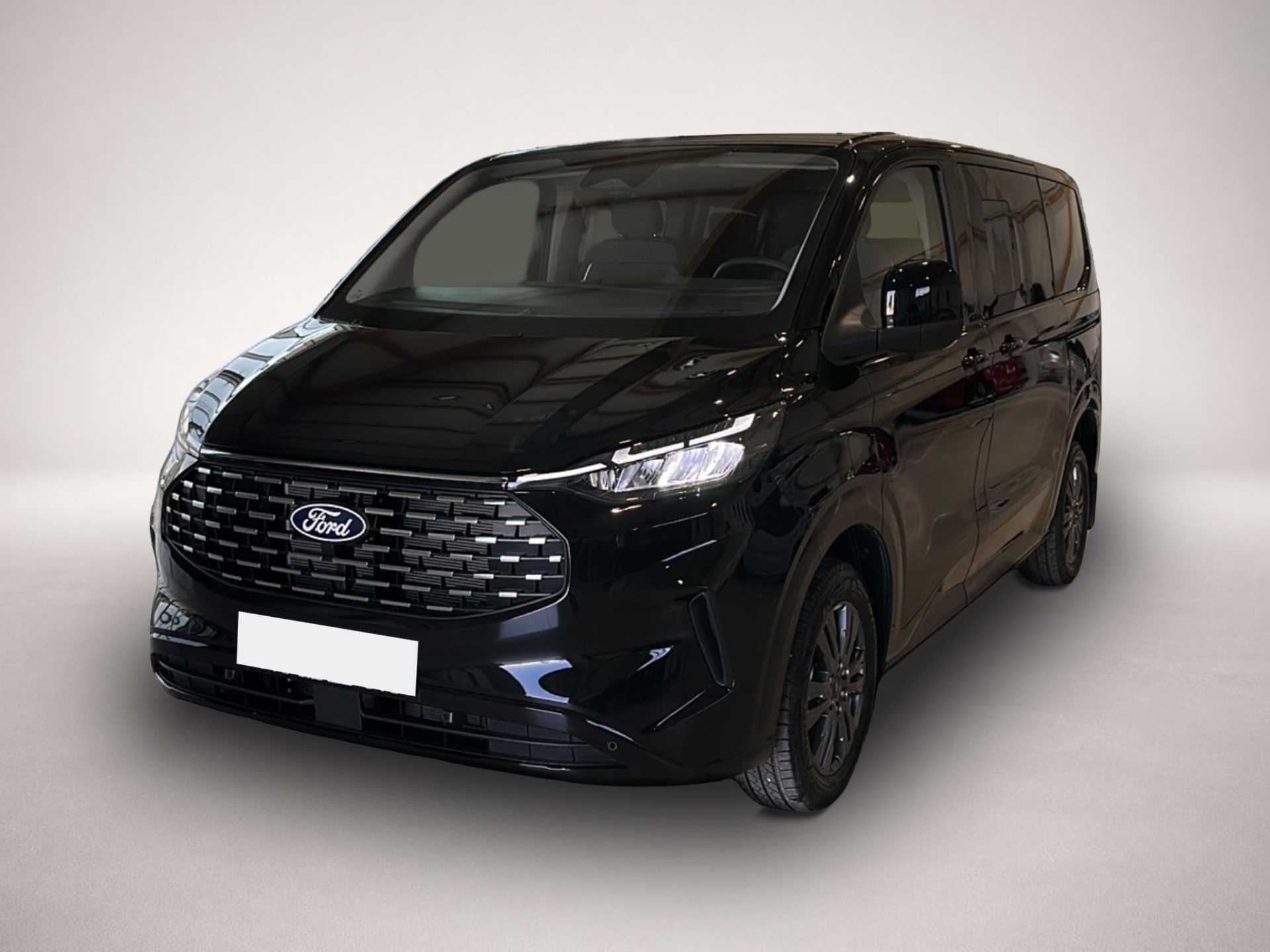 Ford Tourneo Custom (01/2026, Diesel)