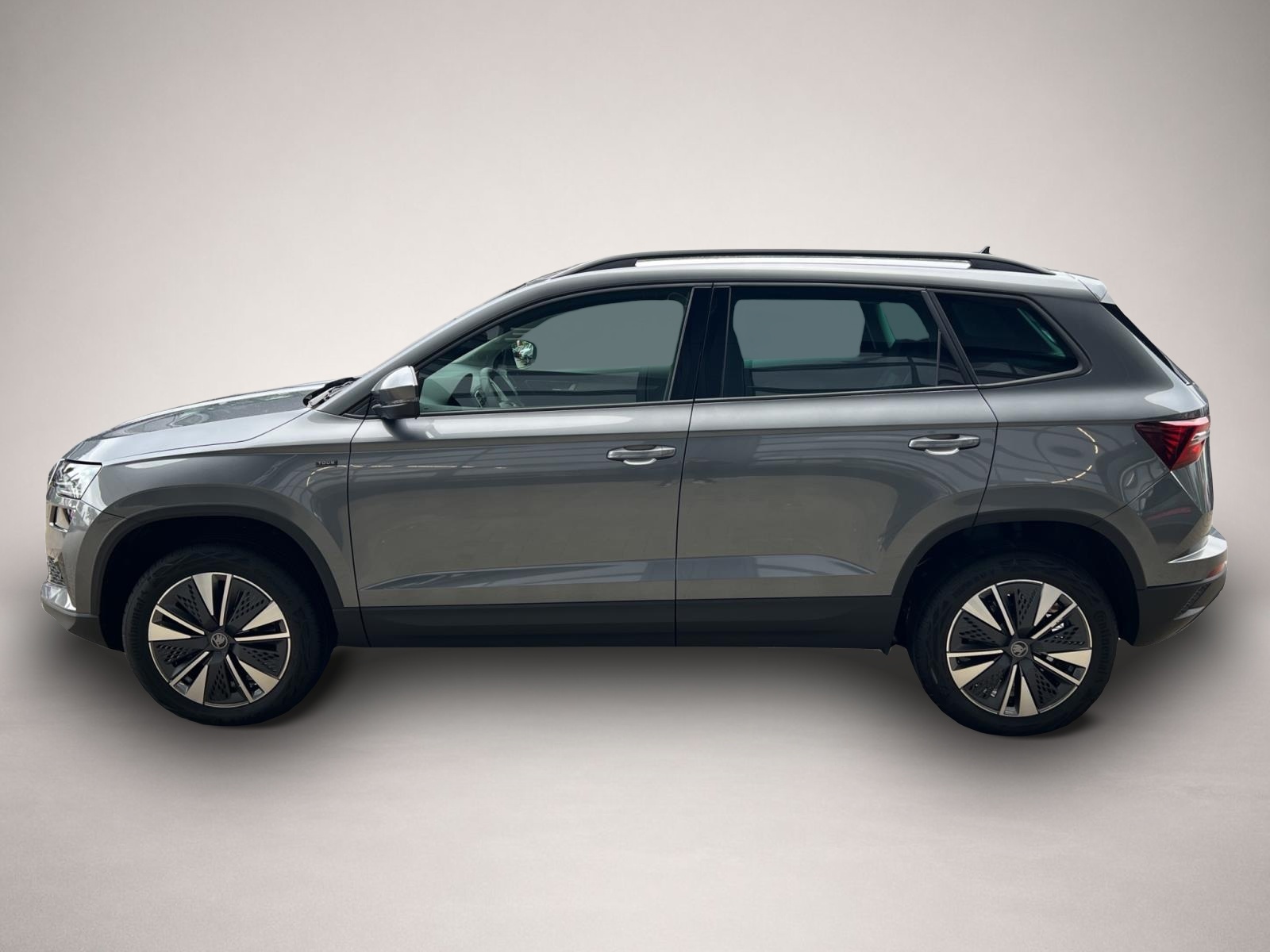 Skoda Karoq, image 2 of 8