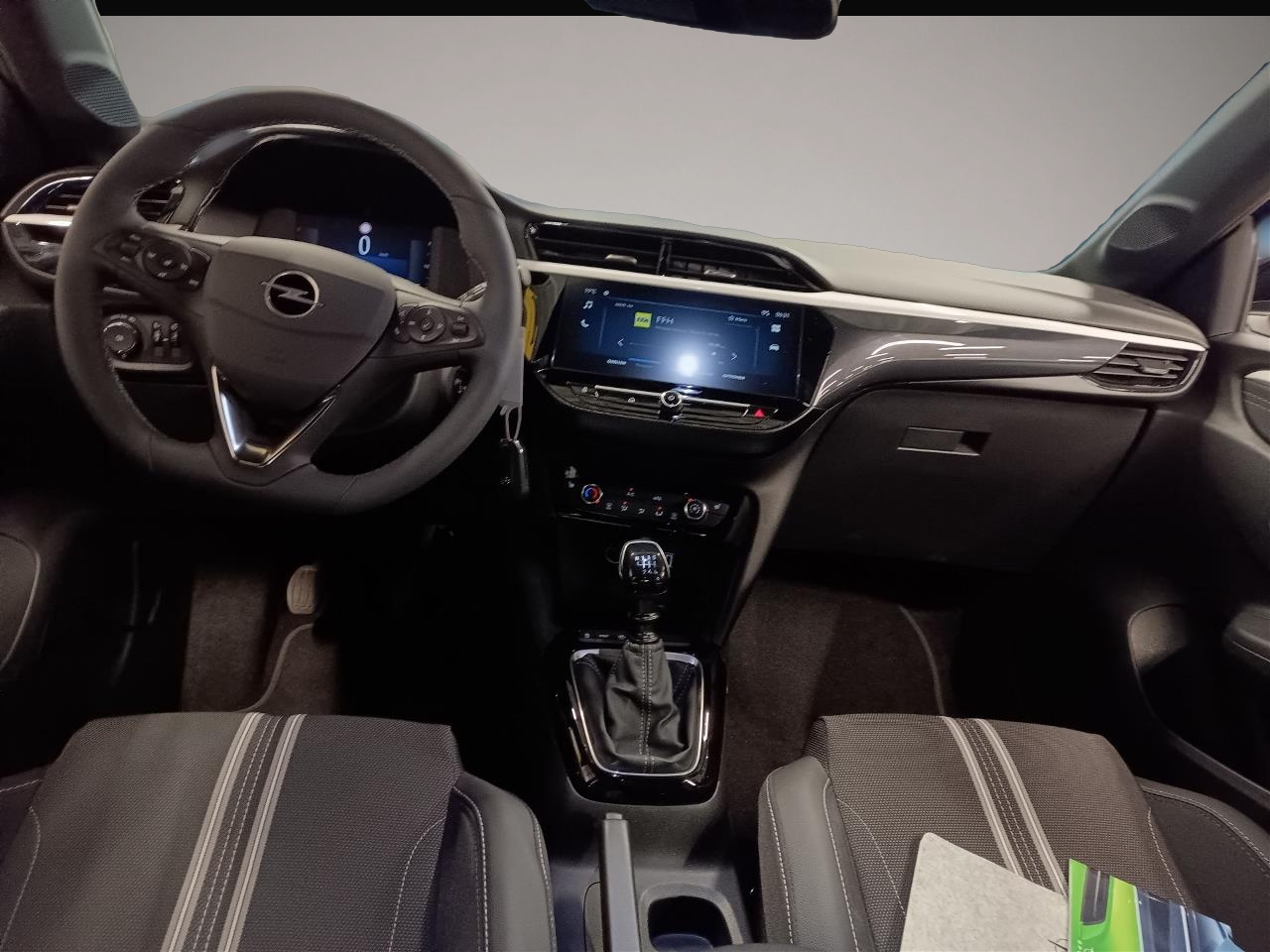 Opel Corsa (06/2025, Benzin)