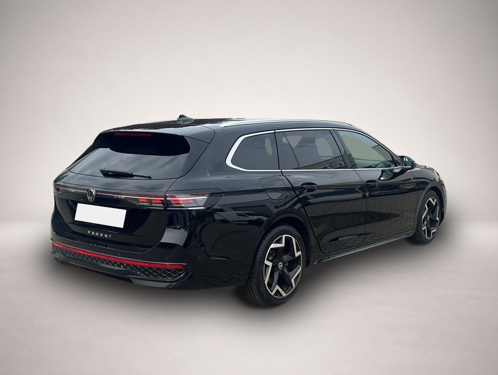 Volkswagen Passat Variant (04/2025, Diesel)