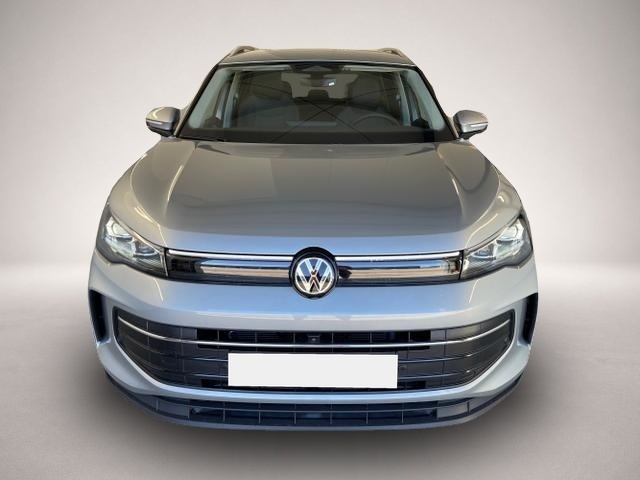 Volkswagen Tiguan (, Benzin)