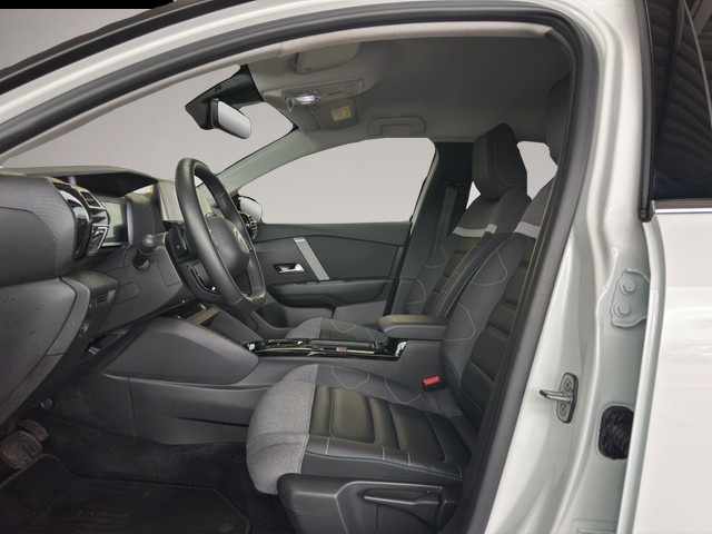 Citroen C4 (11/2023, Benzin)