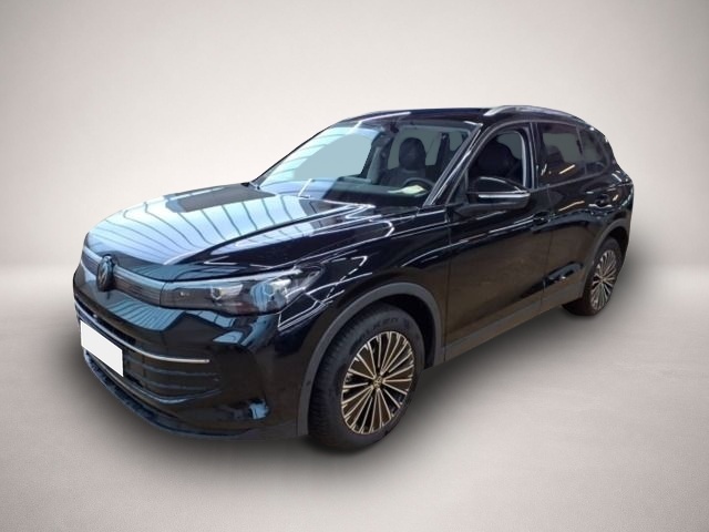 Volkswagen Tiguan (10/2025, )