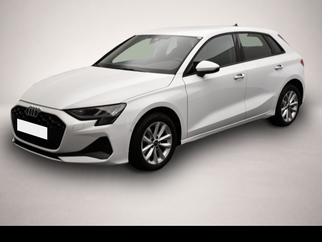 Audi A3 (01/2025, Benzin)