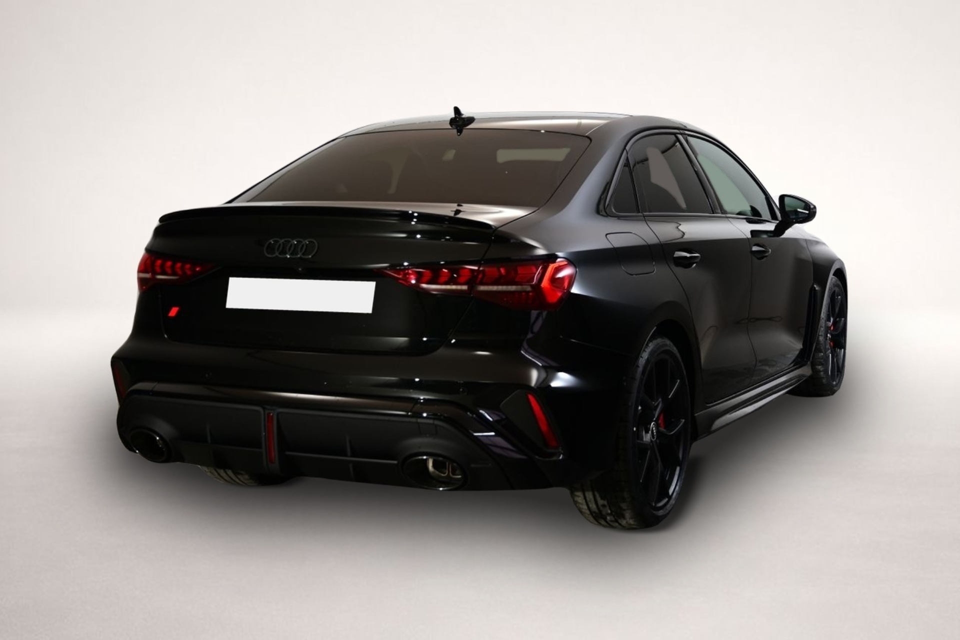 Audi RS3 (04/2026, Benzin)