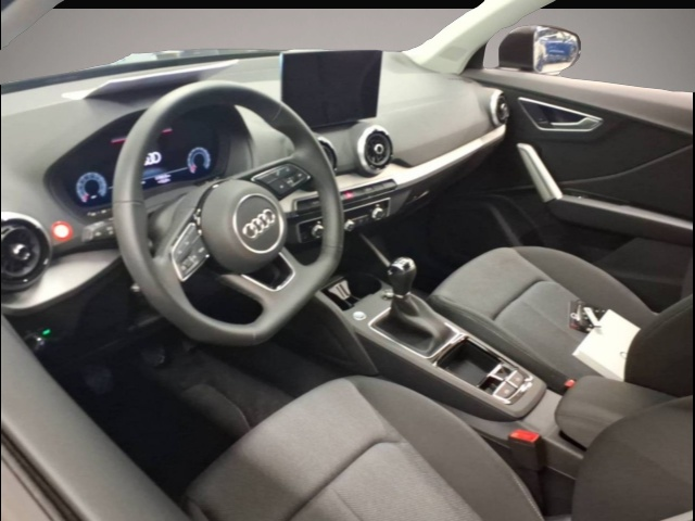 Audi Q2 (09/2025, Benzin)